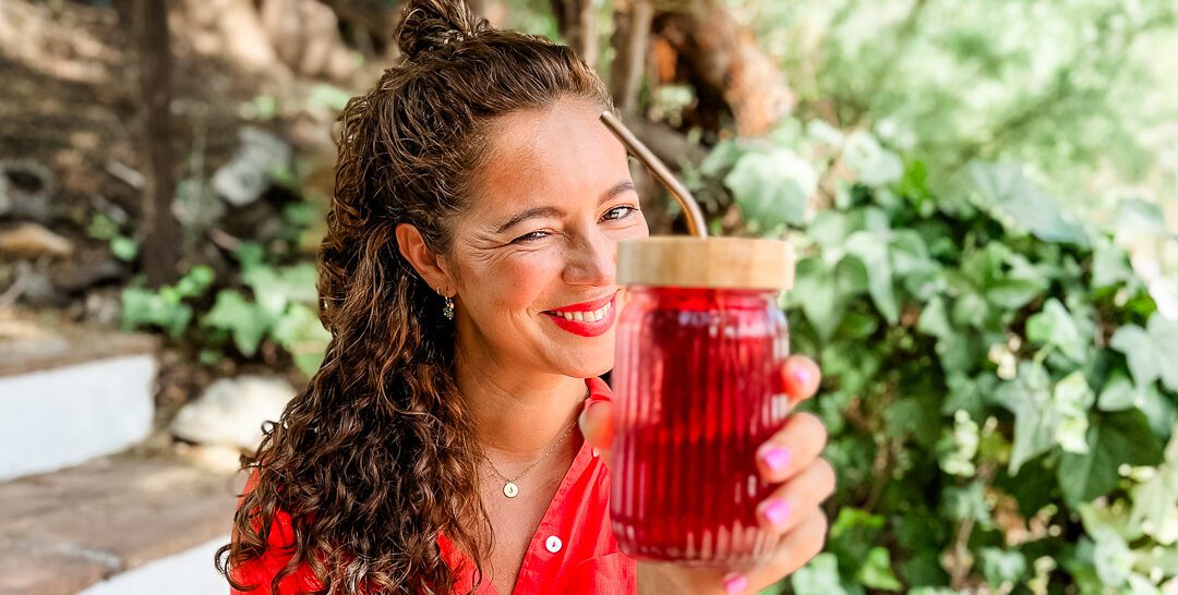 Jussi Megens - Happy Jus - Amare Happy Juice bestellen Nederland, 3 supplementen voor mentale gezondheid, meer energie, beter slapen, lekker in je vel, happy jus. Edge met natuurlijke nootropics, mentabiotics met prebiotica, probiotica, fytobiotica. Psychobiotica voor darmgezondheid en mentale gezondheid. Welzijn Happy Juice review